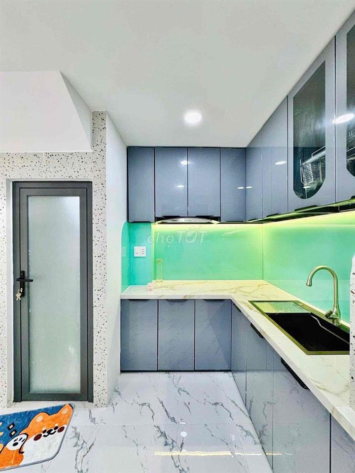 HẺM XE HƠI 6M - KHU VIP PHAN XÍCH LONG - NHÀ MỚI FULL NỘI THẤT - 40M2,