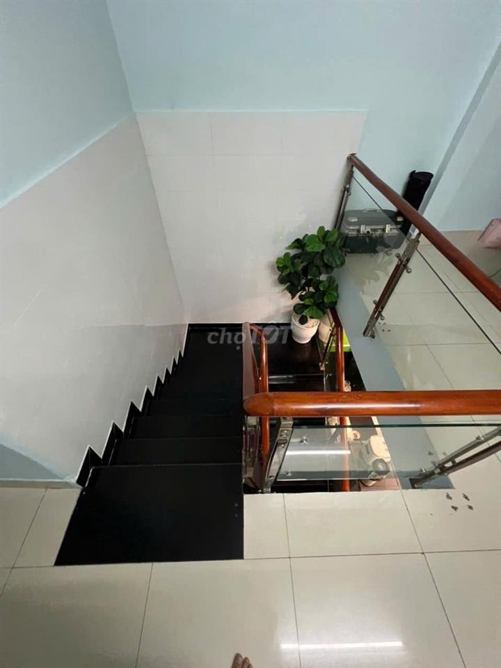 Bán nhà 2 mặt HXH 8m 100/35 Nguyễn Ngọc Lộc giá 13,4 tỷ-HHMG 2%