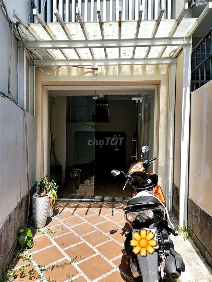 Bán nhà hẻm xe hơi phường 8 quận phú nhuận