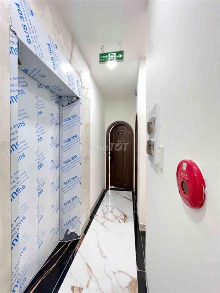 Bán Nhà CHDV Hoàng Sa - 102m² - 11 Phòng - PCCC Đầy Đủ - Hỗ Trợ Vay