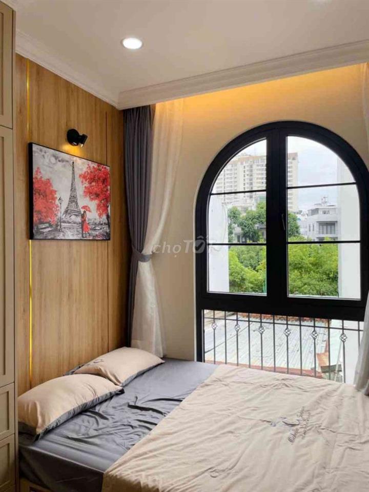 Bán Nhà CHDV Hoàng Sa - 102m² - 11 Phòng - PCCC Đầy Đủ - Hỗ Trợ Vay