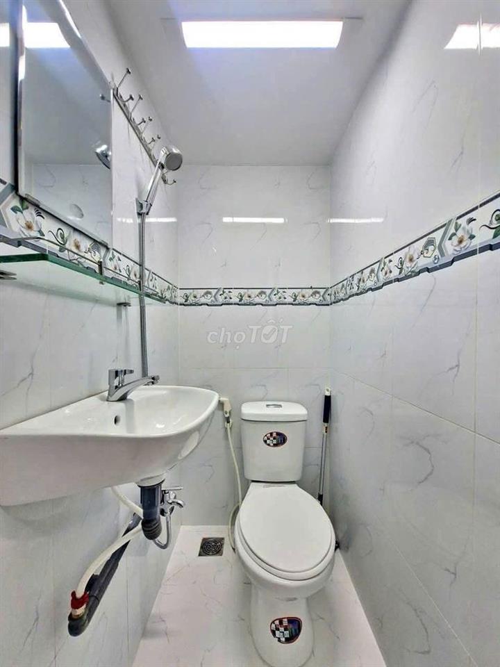 Nhà đẹp giá tốt HXH Lê Văn Sỹ P.13 Q.PN Giá 3,125Tr(TL) 34,32m2 Ở Ngay