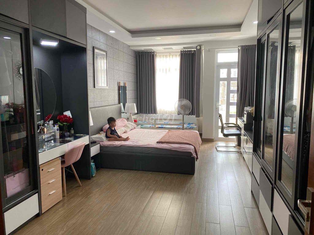 BáN nhà Trung tâm phường phú nhuận