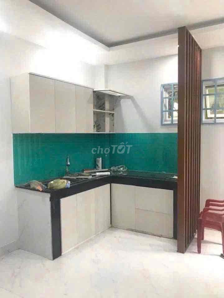 nguyên căn 2 PN đủ nội thất Nguyễn kiệm - CV Gia định 10 triẹu