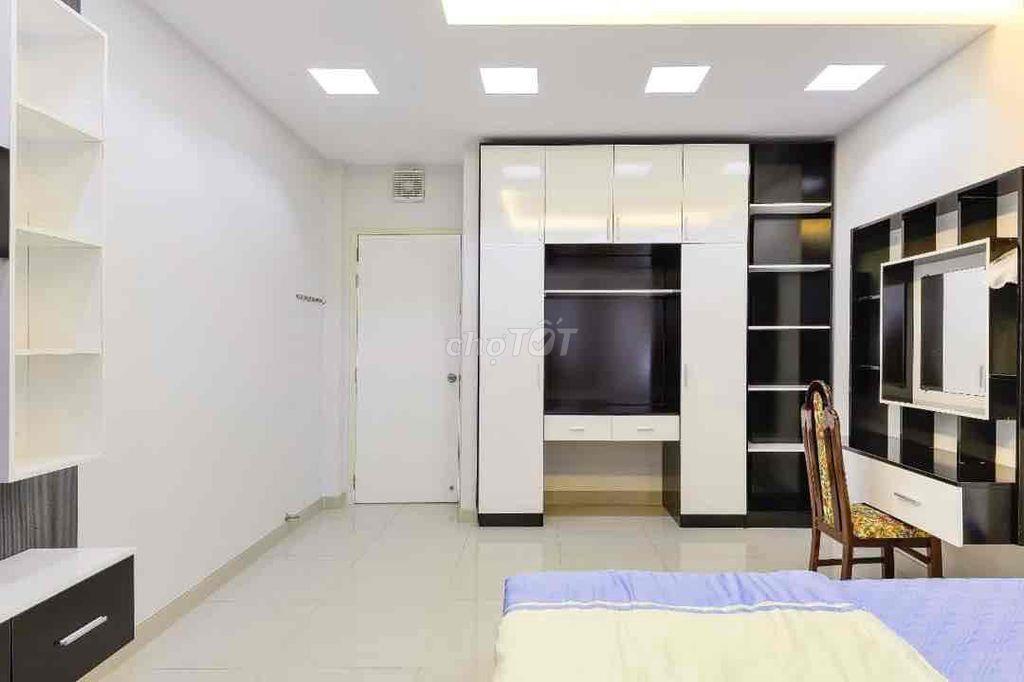 Bán nhà 80m2 | 5 Tầng ( 4 x 20) xe hơi tới nhà-Gần chợ Tân Bình 9T99