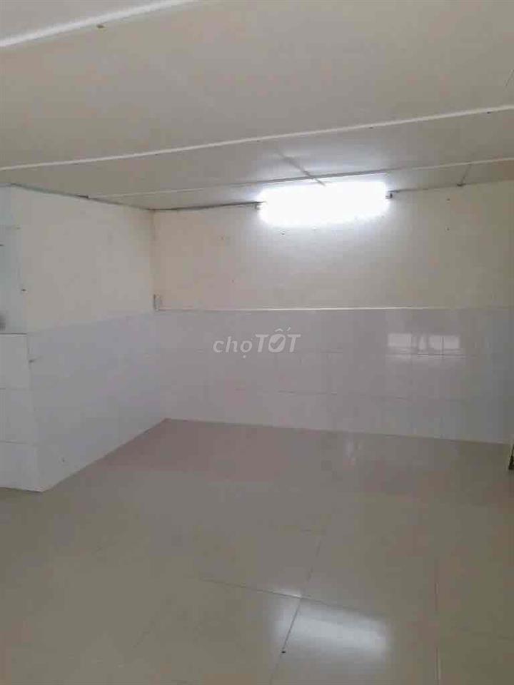 Nguyên căn HXH thông Nguyễn Hồng Đào Tân Bình 7,5 triệu