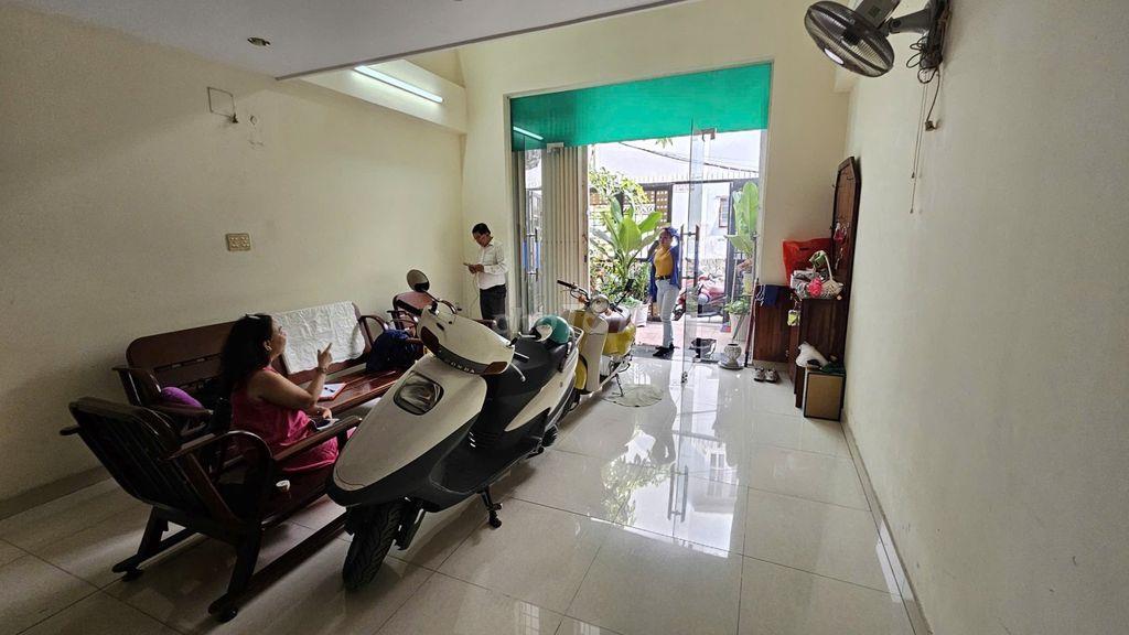 Bán Nhà 75m2 Ngang  4,3 Nở hậu gần Đất Thánh Tân Bình không dính TOD 