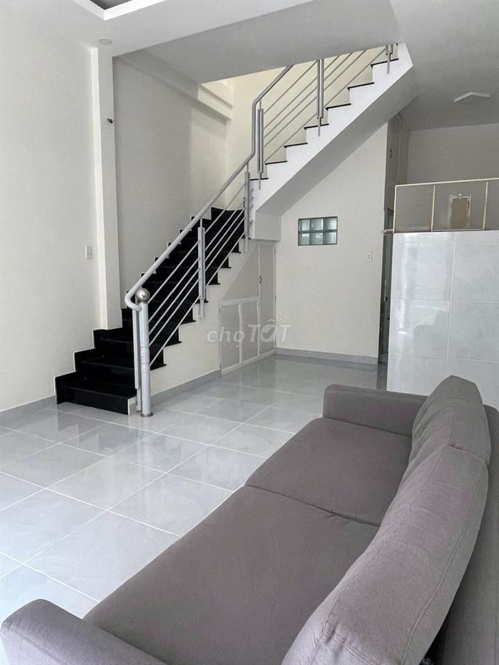 Nguyên căn Ni Sư Huỳnh Liên  2 PN mới tân bình 9 tr 5