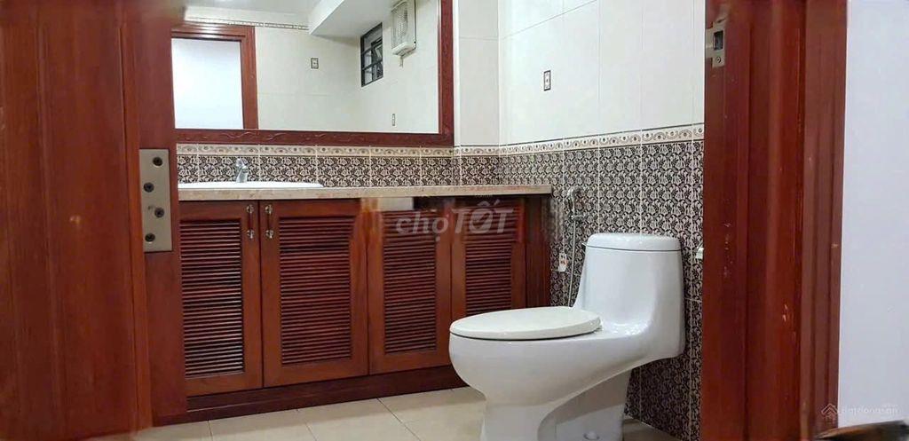 Nguyên căn HXH tránh Lạc Long Quân gần Cư xá Lữ Gia Tân Bình 8 x 11