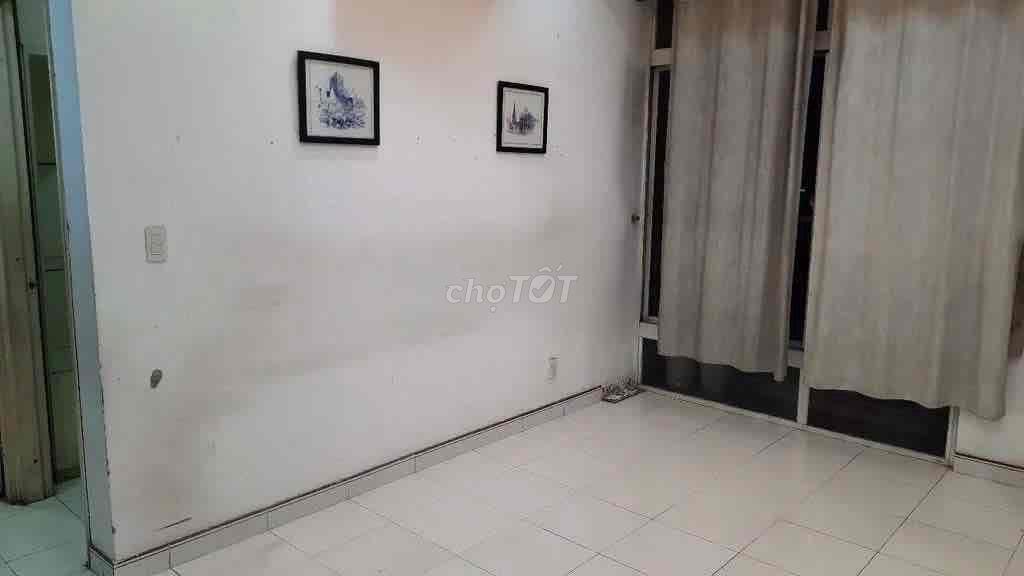nguyên căn chung cư Thuận Việt gàn ĐH Bách khoa 2 pn full nội thất