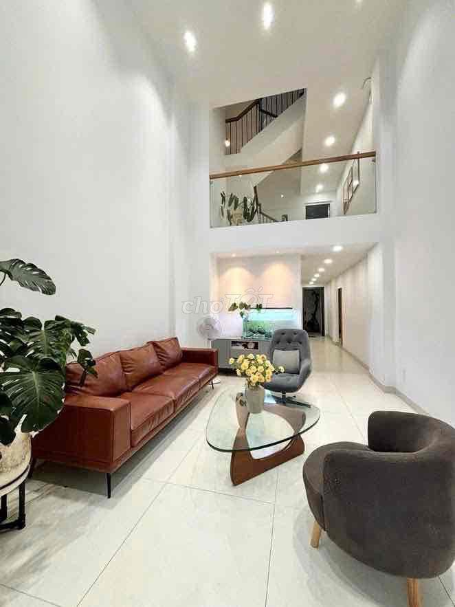 Cho thuê nguyên căn đặng văn ngữ - 350m2 - hẻm xe hơi