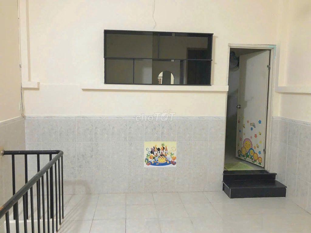 NHÀ 3PN 4X13  CÓ NỘI THẤT , HẺM RỘNG LE VĂN SỸ QUẬN PHÚ NHUẬN