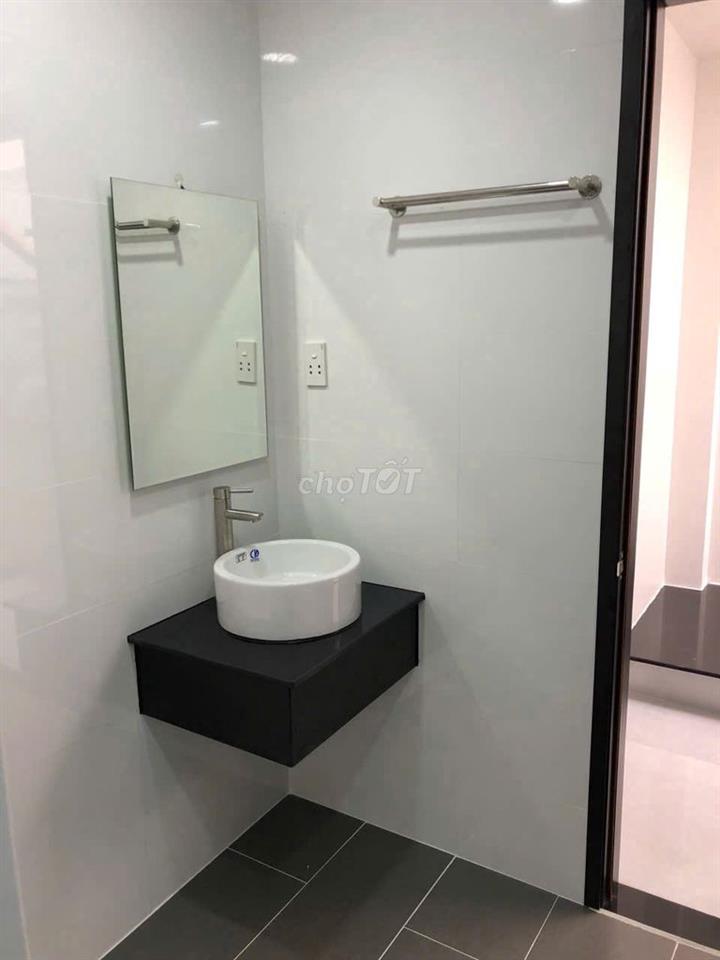 Nhà Nguyên Căn  4PN Hẻm Xe Hơi  Đường Trần Văn Ðang Quận 3