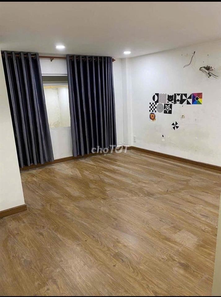 NHÀ MỚI 3PN CHỮ ĐỒNG TỬ  HẺM XE HƠI GẦN CMT8 TÂN BÌNH