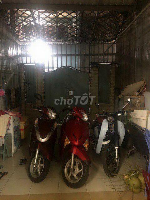 NHÀ 2PN HẺM XE HƠI GẦN  MẶT TIỀN CMT8