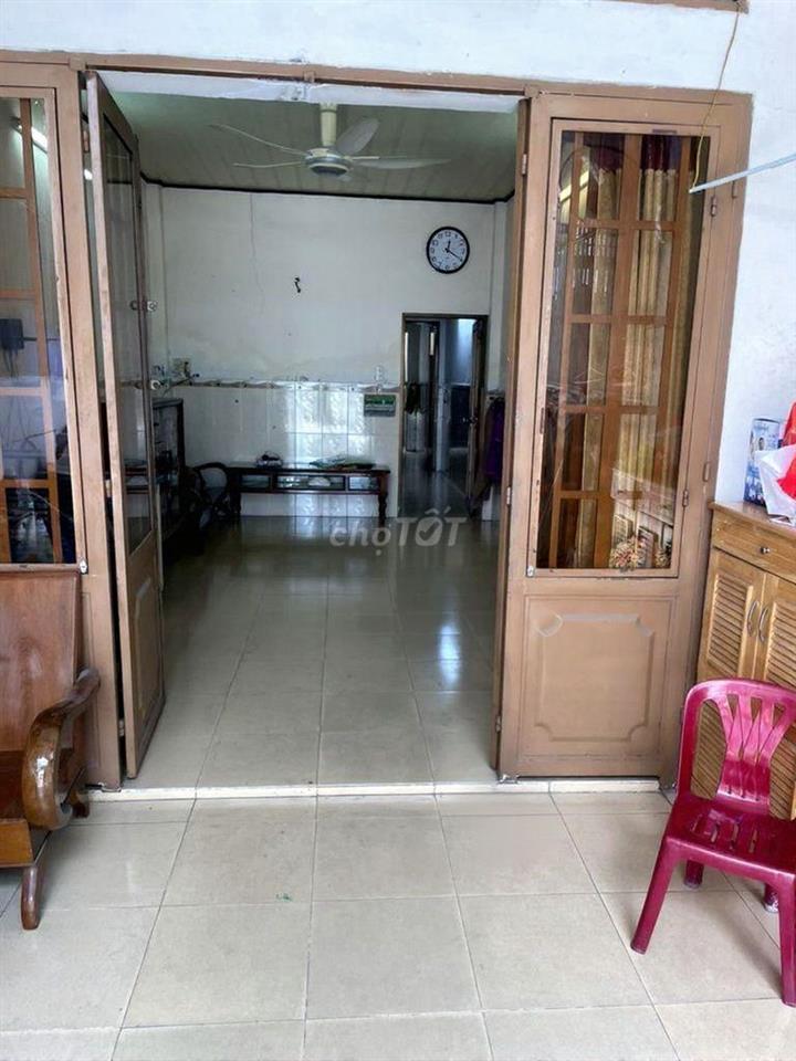 NHÀ 2PN HẺM XE HƠI GẦN  MẶT TIỀN CMT8