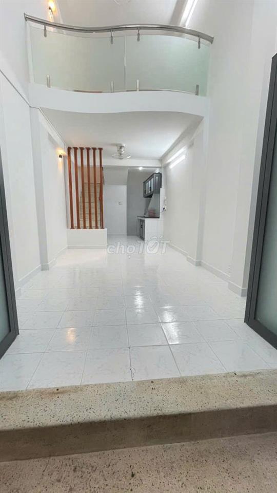 NHÀ MỚI 3PN NGUYỄN THIỆN THUẬT QUẬN 3