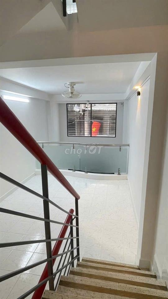 NHÀ MỚI 3PN NGUYỄN THIỆN THUẬT QUẬN 3