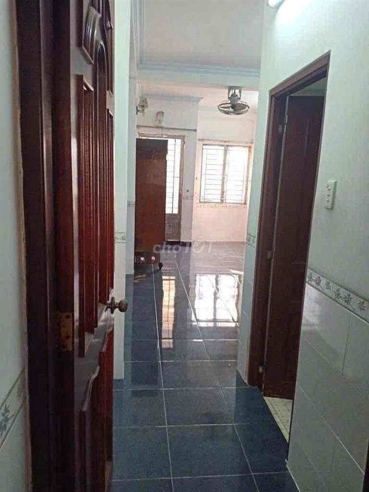 NHÀ  2PN ĐẦY ĐỦ NỘI THẤT PHẠM NGŨ LÃO NGAY CV 23/9