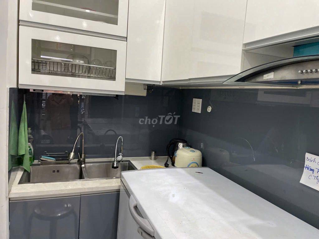 NHÀ MỚI HẺM XE TẢI TRẦN HƯNG ĐẠO QUẬN 1