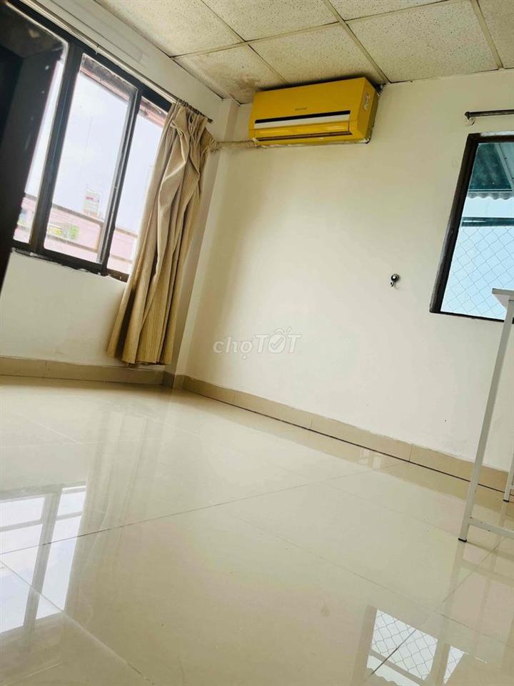 NHÀ NHỎ GIÁ RẺ 3PN CMT8 QUẬN 3