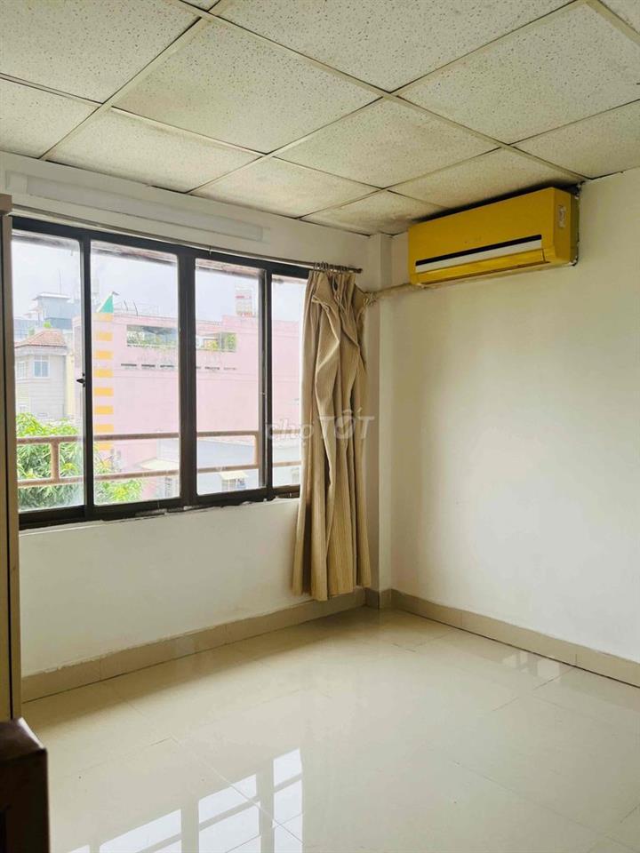 NHÀ NHỎ GIÁ RẺ 3PN CMT8 QUẬN 3