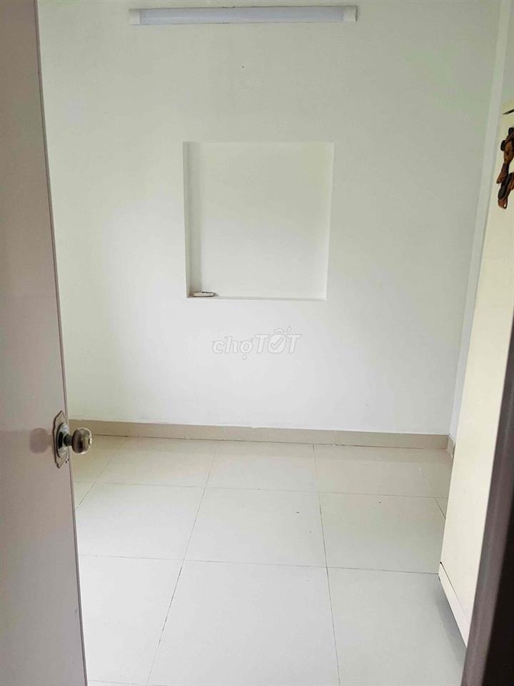 NHÀ NHỎ GIÁ RẺ 3PN CMT8 QUẬN 3