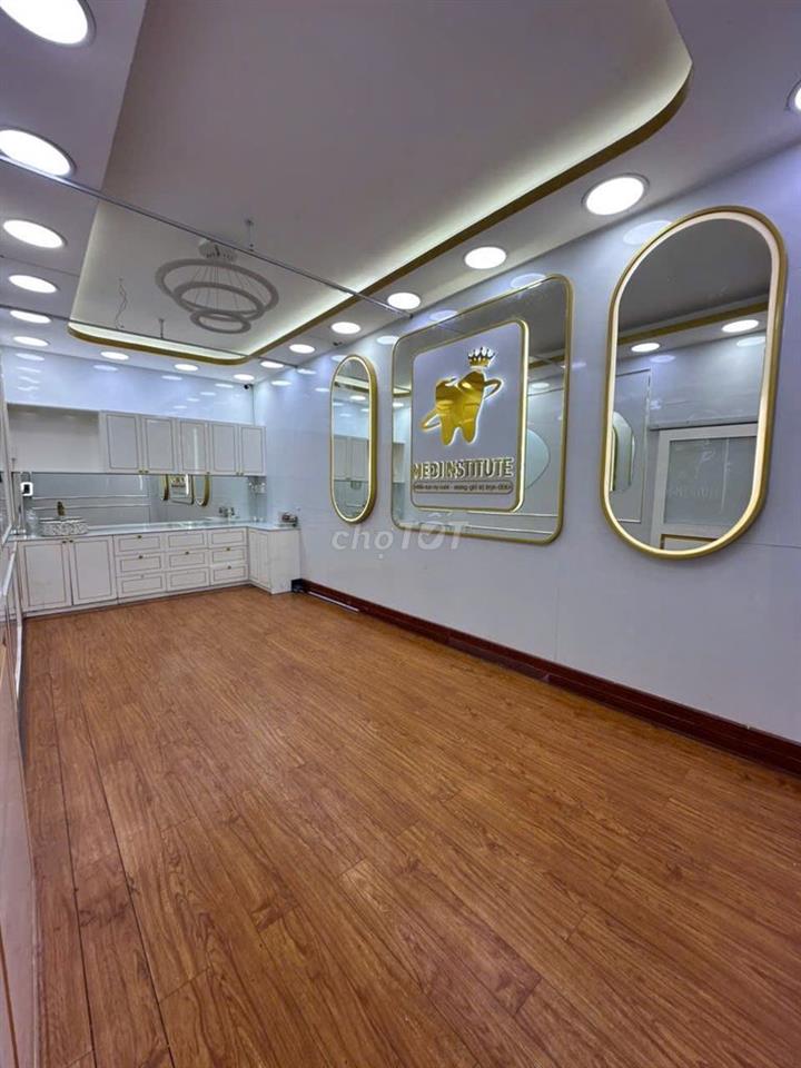 NHÀ MẶT TIỀN TIỆN Ở VÀ KINH DOANH NHIỀU KINH NGHỀ_VP CÔNG TY