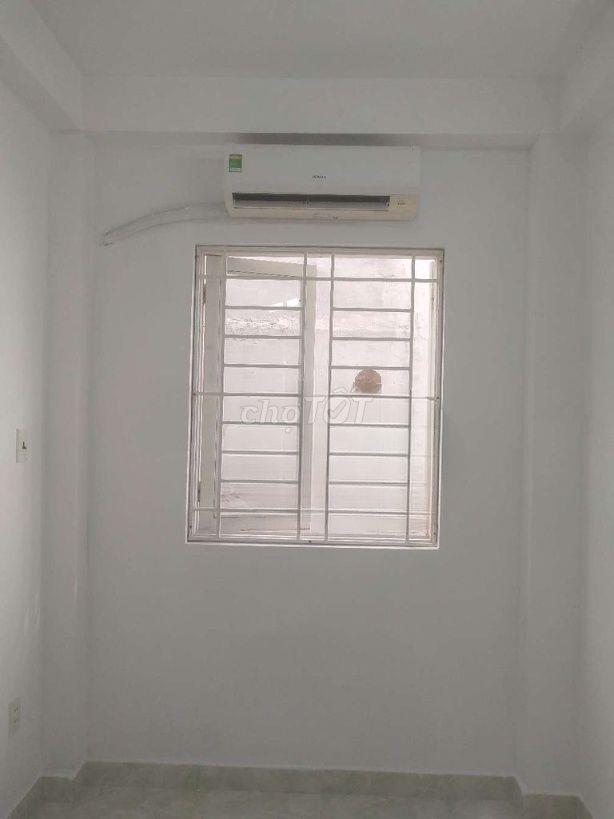 NHÀ 4PN TÔ HIẾN THÀNH QUẬN 10