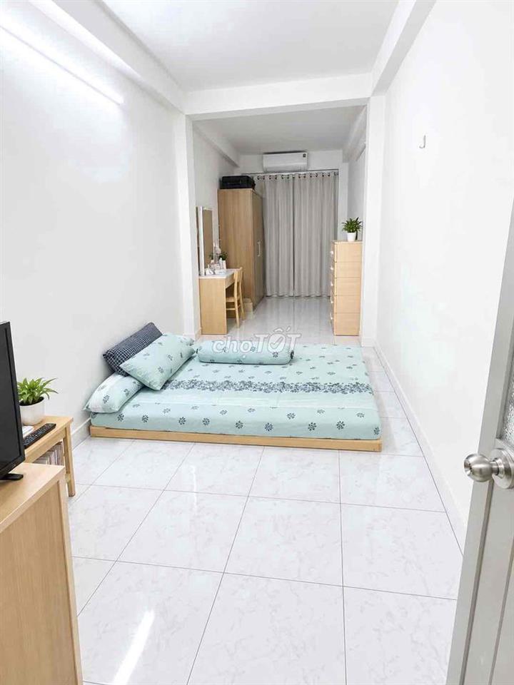 Nhà Nguyên Căn 3PN  Hẻm Xe Hơi CMT8 Quận 10