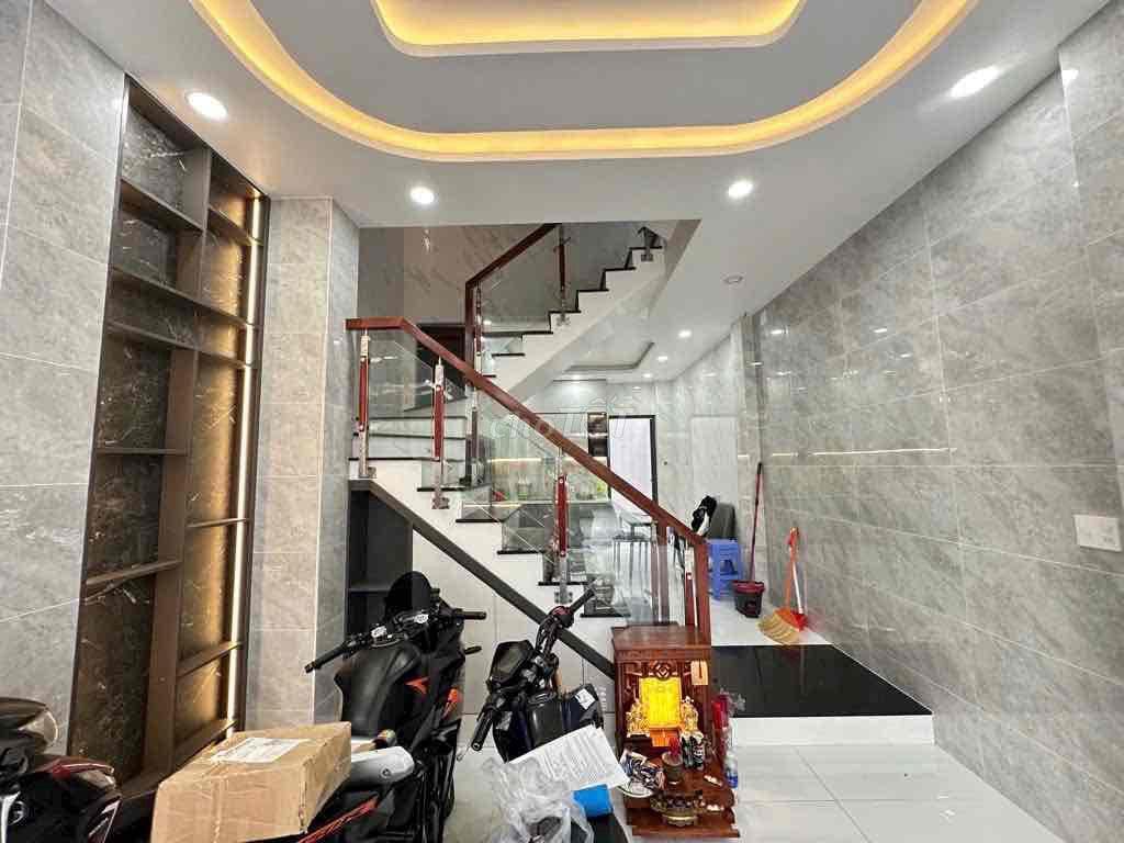 Cho thuê nhà mới HXH 489 Huỳnh Văn Bánh P13 Phú Nhuận, 2L 4p 3wc 19tr
