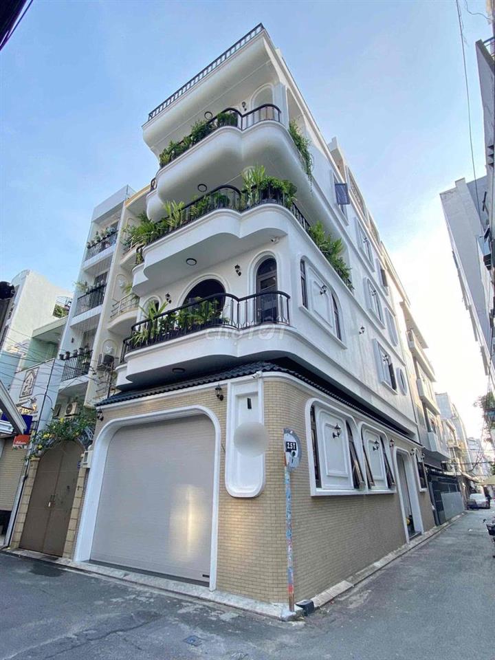 Cho thuê nhà mới HXT 134 Thành Thái P12, Q10 dt 5,5x16m trệt 3L 5p 4wc