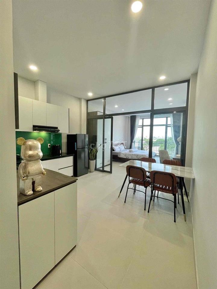 Cho thuê nhà mới HXT 134 Thành Thái P12, Q10 dt 5,5x16m trệt 3L 5p 4wc
