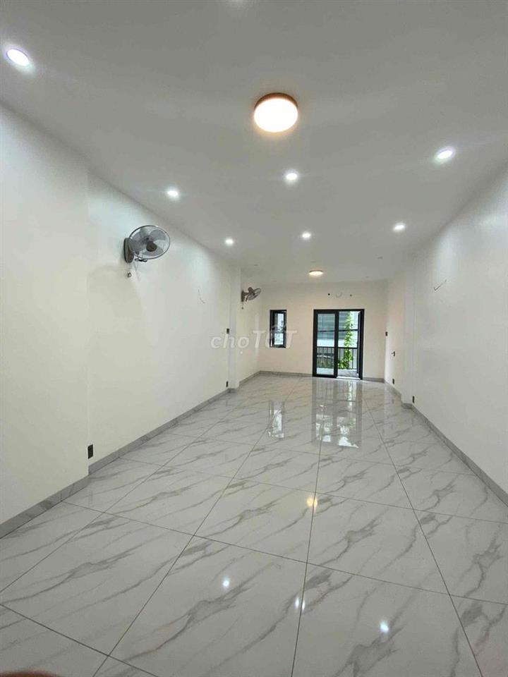 Cho thuê nhà mới HXT cx Lữ Gia P15 Q.11 2L dt 4x16m 4p 4wc
