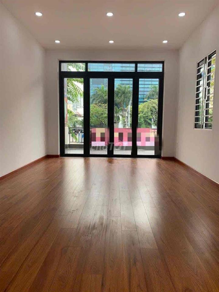 Cho thuê nhà mới hẻm xe tải 339 Lê Văn Sỹ P13, Q3, dt 4x18m