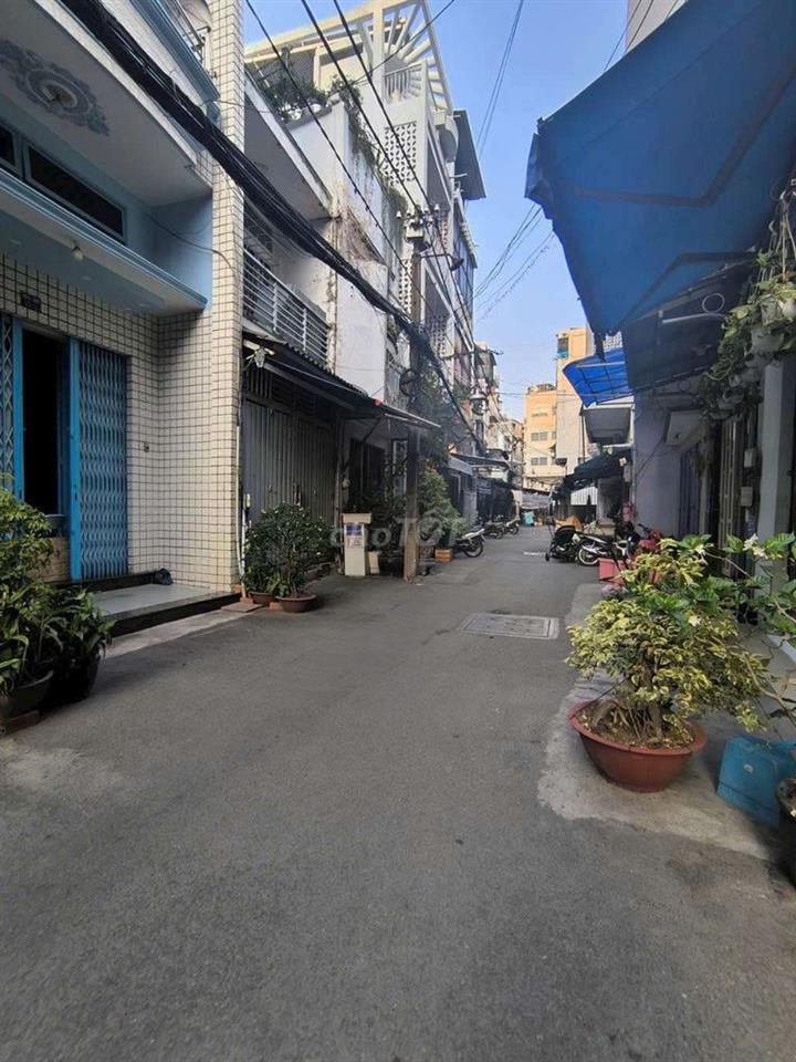 cho thuê.nhà đg lạc long quân.p10.tân bình