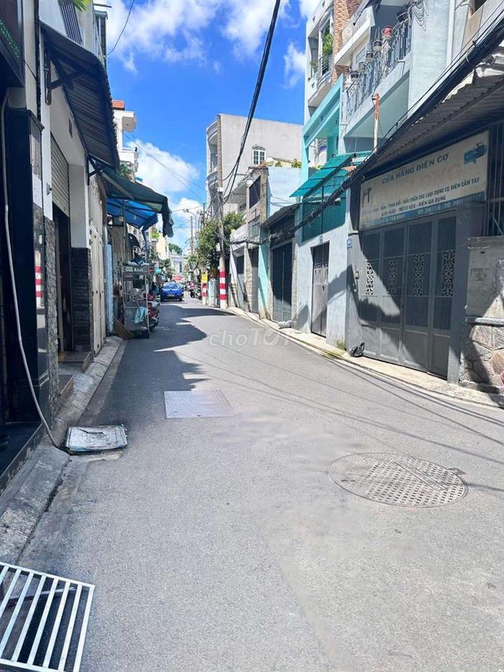 cho thuê nhà đg.cmt8.p5.tân bình