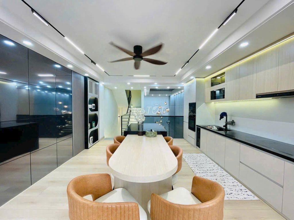 Cho thuê nhà HXT 31/3A Hoàng Việt, Phường 4, Q.Tân Bình 