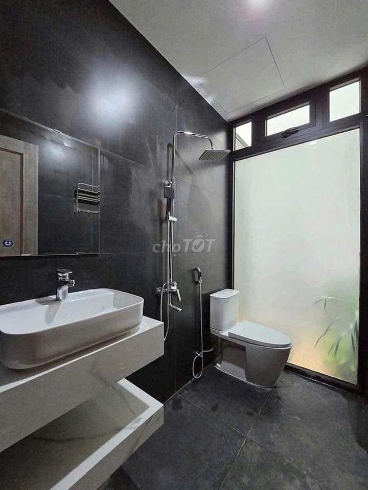 Cho thuê nhà HXT 31/3A Hoàng Việt, Phường 4, Q.Tân Bình 