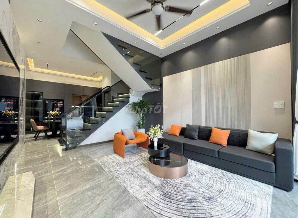 Cho thuê gấp nhà MT 9A Đường Số 4 Cư Xá Đô Thành, Phường 4, Quận 3