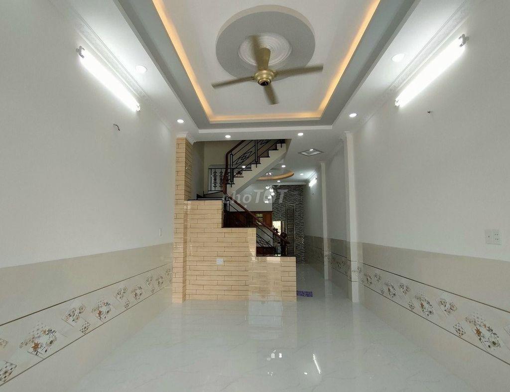 Cho thuê nhà HXT 134/6P Thành Thái, P.14, Quận 10