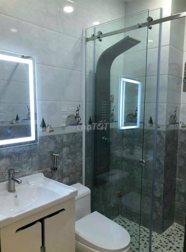 Cho thuê nhà 327/3B Võ Văn Tần - CMT8, Phường 5, Quận 3
