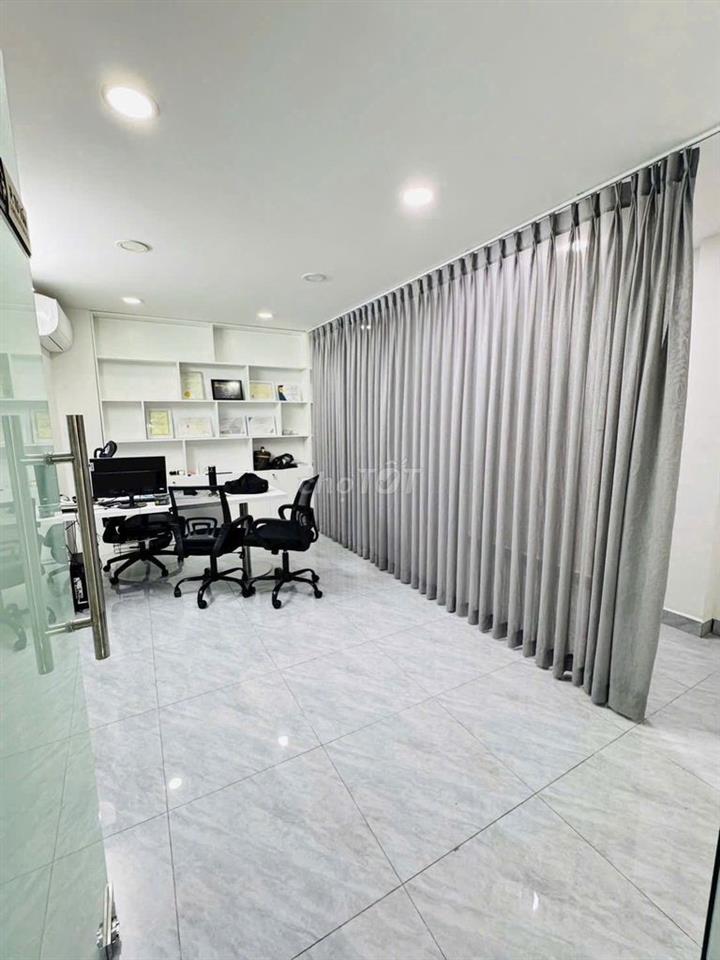 Cho thuê nhà HXT 134/6B Thành Thái, Phường 12, Quận 10