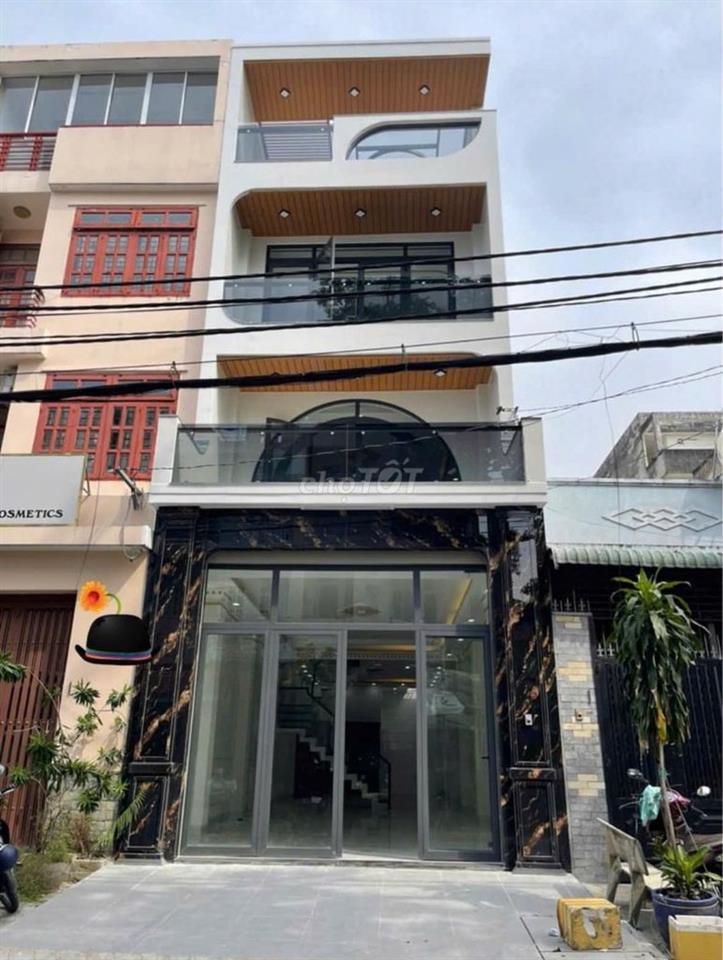 Cho thuê gấp nhà HXH 766/4A Cách Mạng Tháng 8, P5, Quận Tân Bình