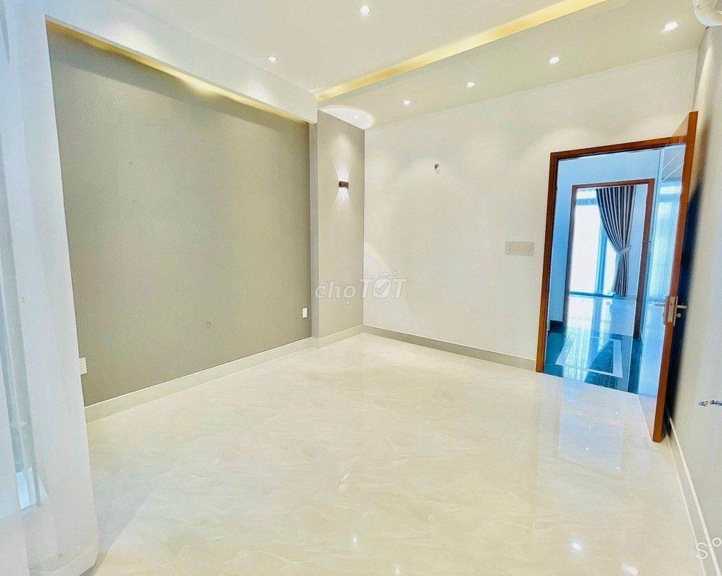 Cho thuê nhà HXH 212B/6A Nguyễn Trãi P.Nguyễn Cư Trinh, Quận 1.