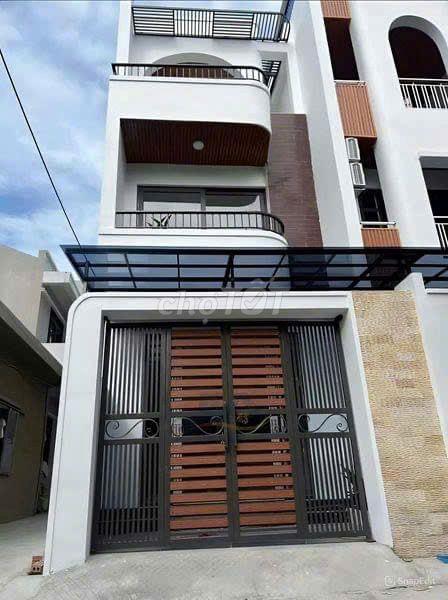 Cần cho thuê gấp nhà góc 2MT 226A Huỳnh Văn Bánh P12 Q.Phú Nhuận
