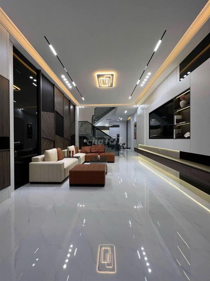 Cần cho thuê gấp nhà góc 2MT 226A Huỳnh Văn Bánh P12 Q.Phú Nhuận