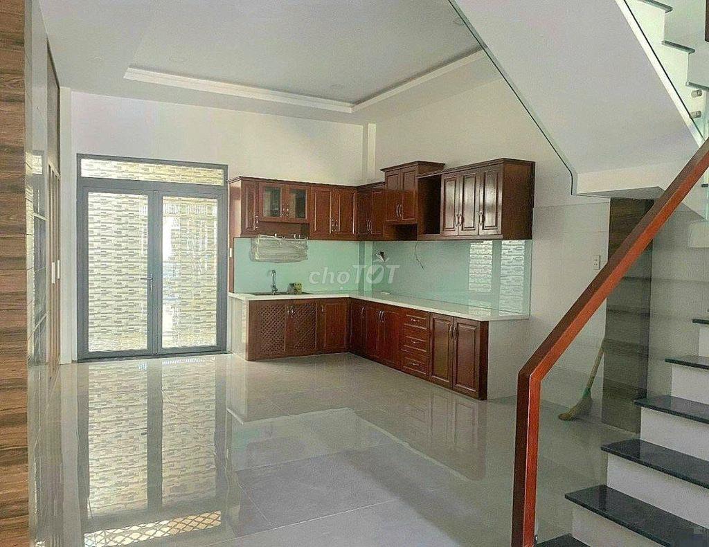 Cho thuê nhà HXH 371/3B Hai Bà Trưng  P. Tân Định, Quận 1 