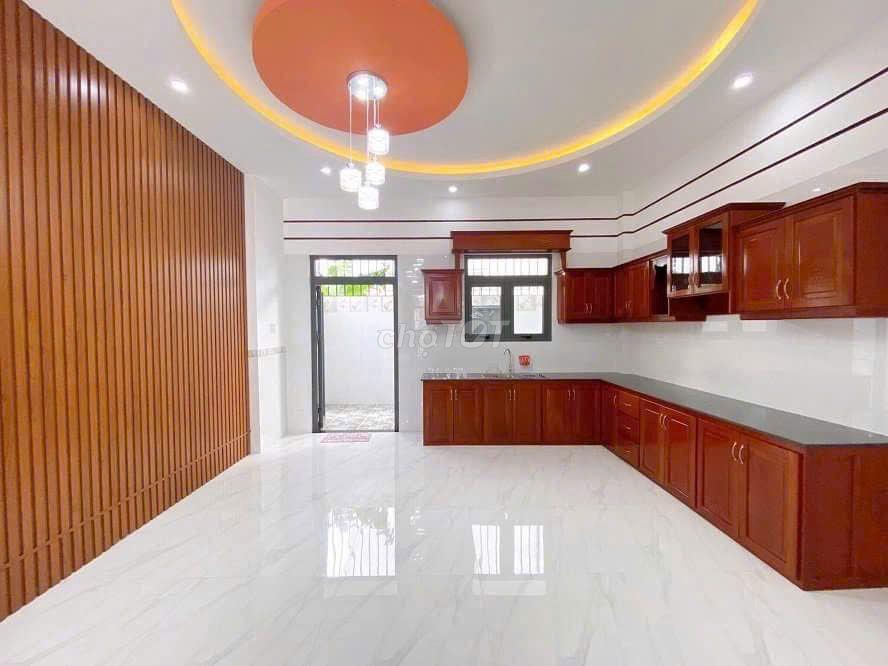 Cho thuê nhà HXT 421/6A Sư Vạn Hạnh, P.12, Quận 10