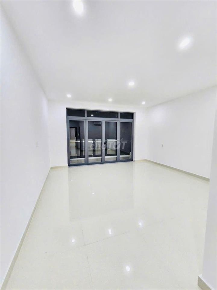 Cho thuê nhà HXH 39/2A Vườn Chuối, Phường 4, Quận 3